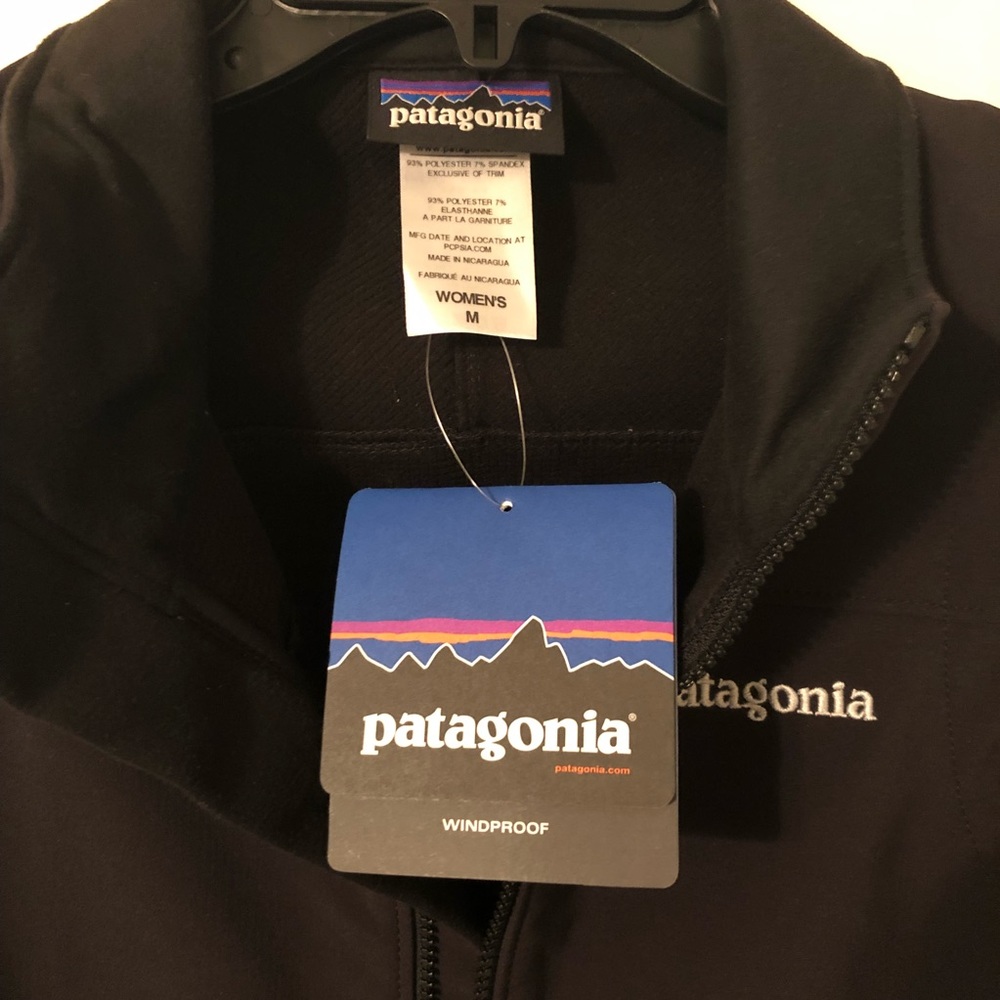 Never worn women’s Patagonia vest